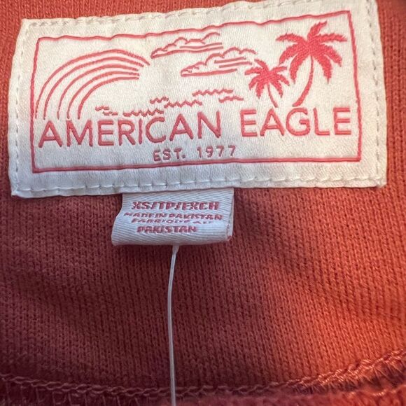 American Eagle Outfitters Red Sweater with Relaxed Fit - Picture 3 of 4